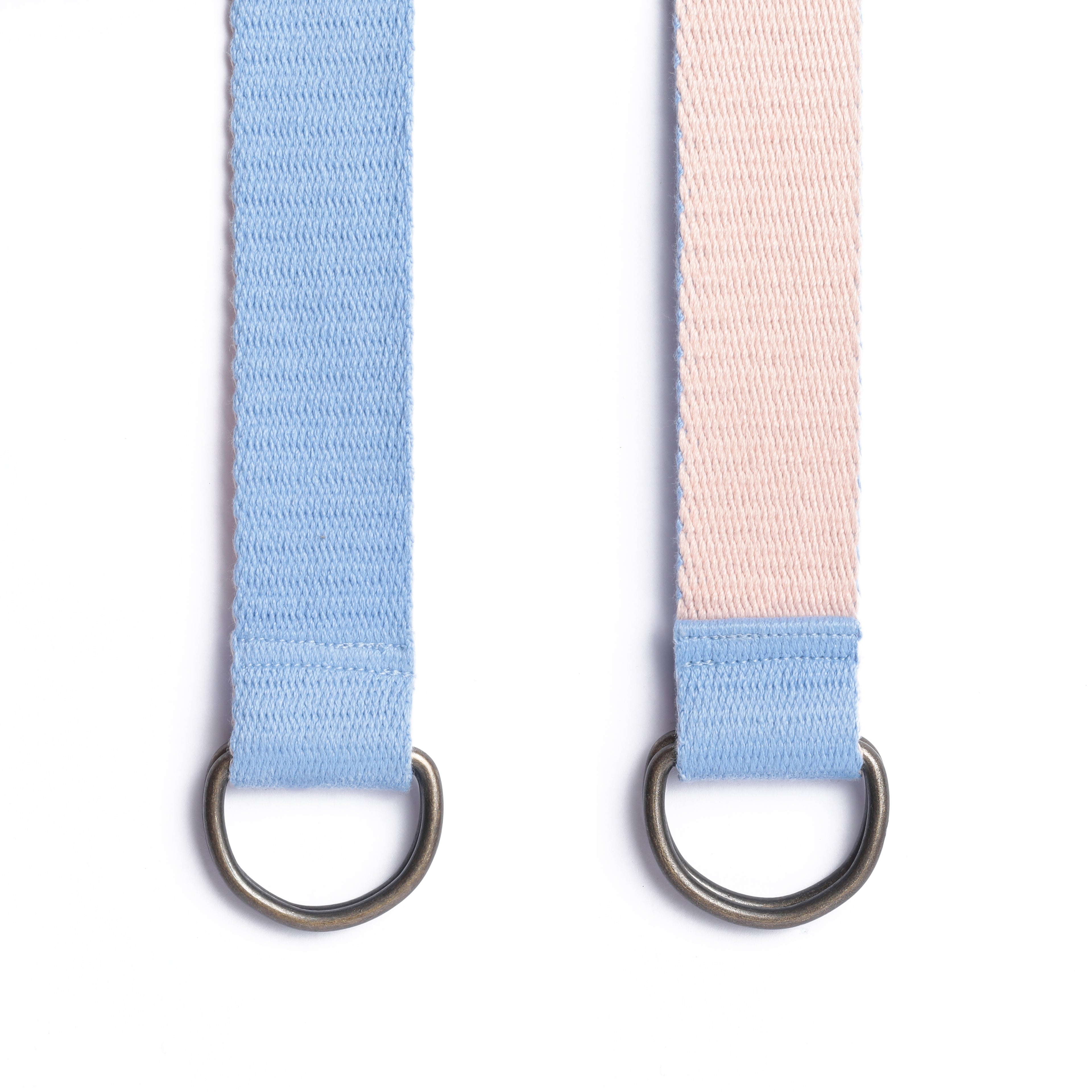 Seamless Transition: Reversible Solid Belt in Sky and Peach