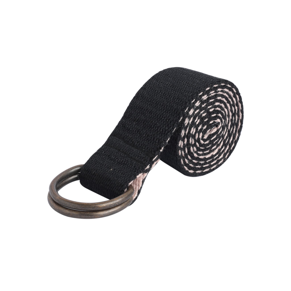 Chic Transformations: Solid Reversible Belt in Black and Peach