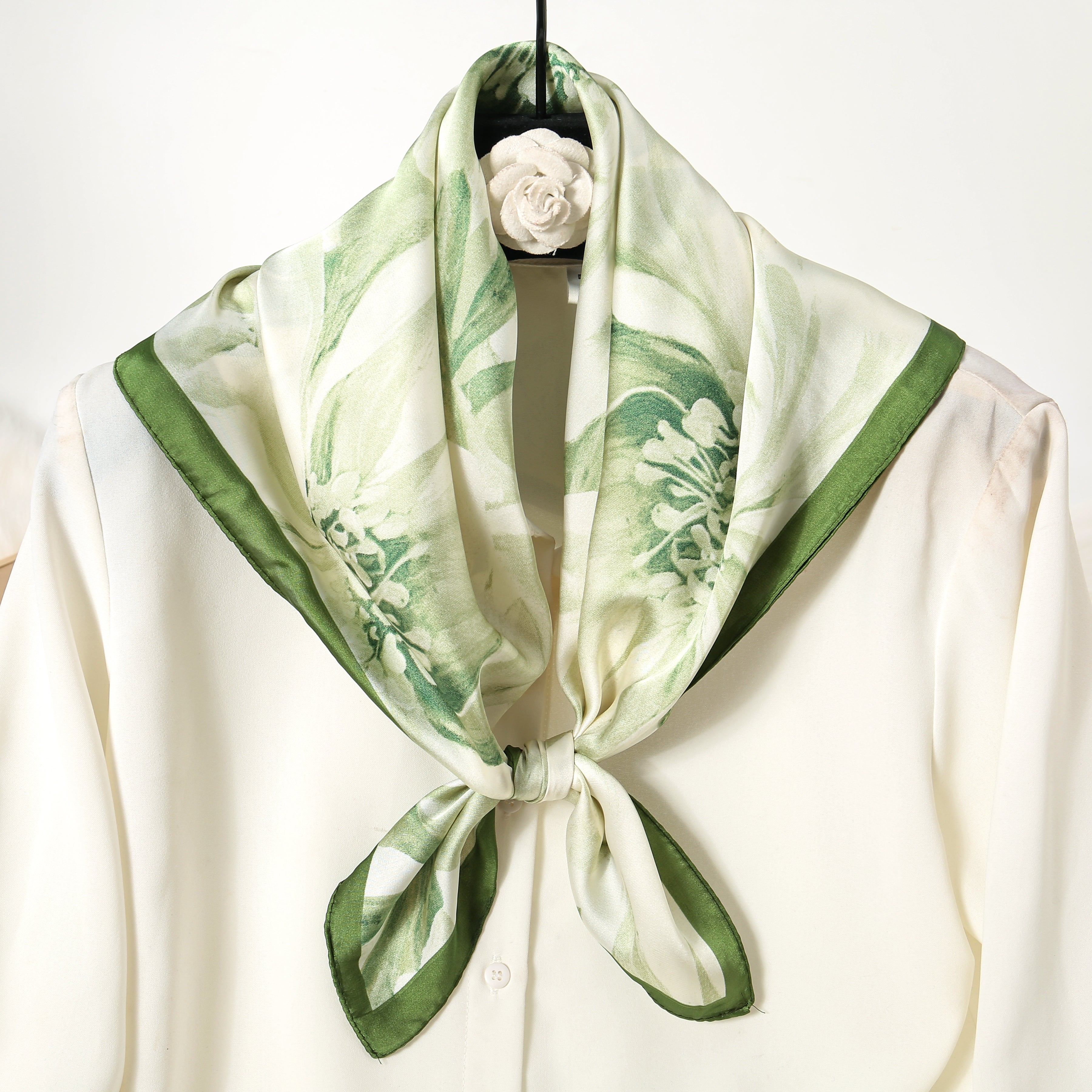 Essential Drift Effortless Style Scarf