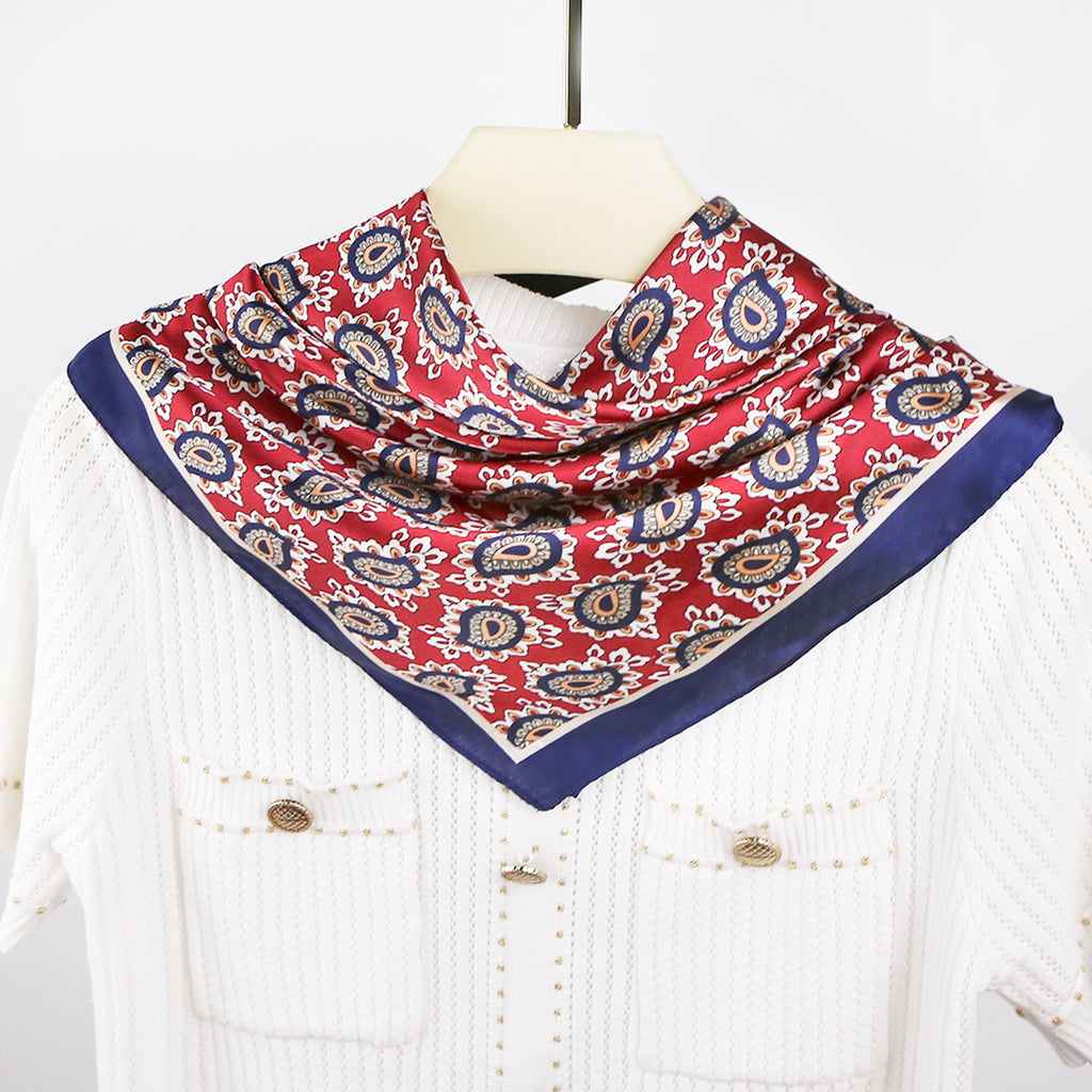 Urban Ease Everyday Comfort Scarf